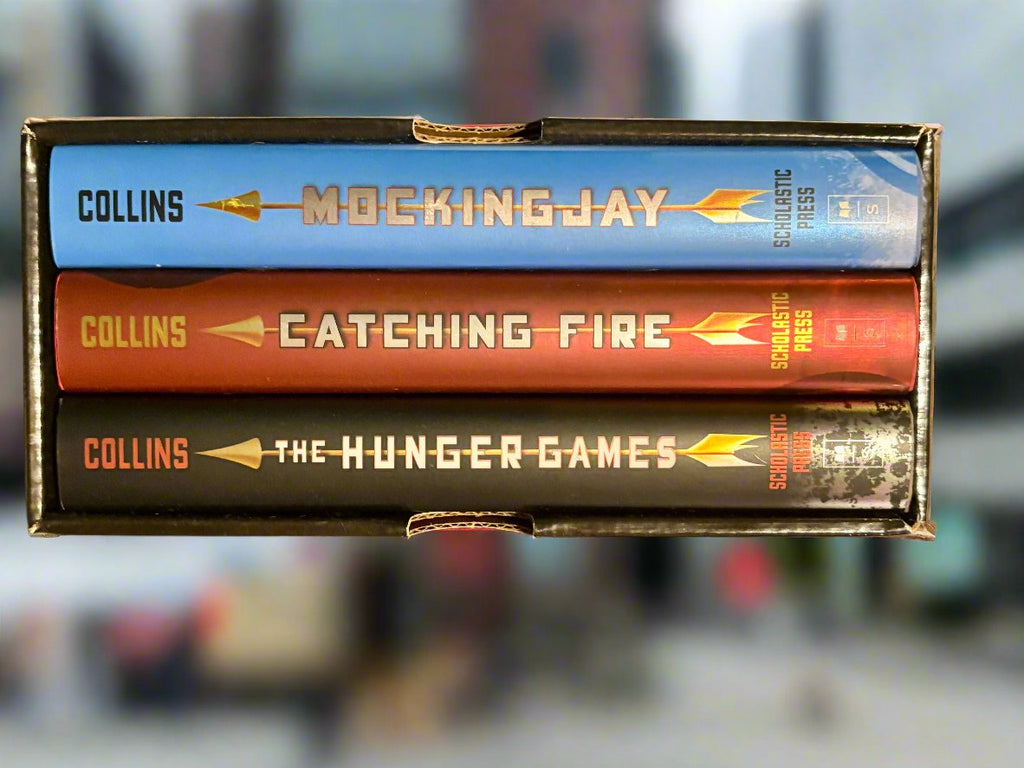 The Hunger Games Trilogy Box Set- By Suzanne Collins